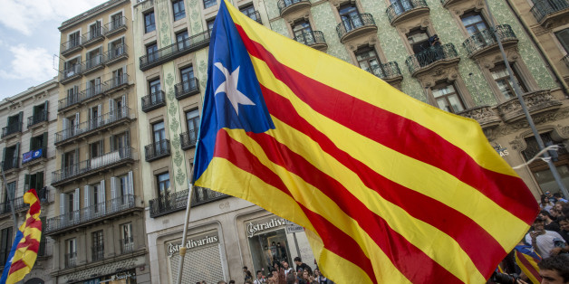 Around 300 000 persons gather in the streets of Barcelona on 3 October 2017 to protest against the violence of the National Police during the referendum of sunday for the indenpence of Catalonia. The demonstration merges with a call of a general srike in the region. (Photo by Guillaume Pinon/NurPhoto via Getty Images)
