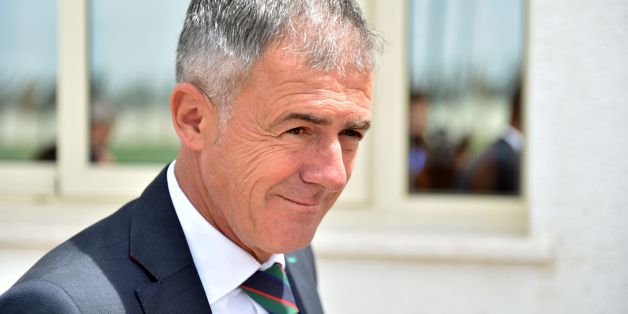 Spanish coach Lucas Alcaraz arrives to attend a press conference on April 19, 2017, upon being announced as the new head coach for the Algerian national team.Alcaraz had previously coached Spanish sides Granada, Levante and Recreativo de Huelva. / AFP PHOTO / RYAD KRAMDI (Photo credit should read RYAD KRAMDI/AFP/Getty Images)