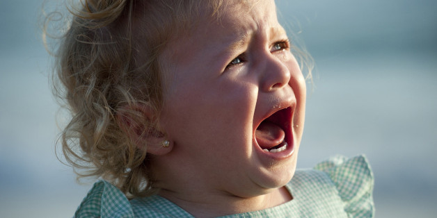 Alle Eltern wissen, wie nervenaufreibend Wutanfälle von Kindern in der Öffentlichkeit sind.