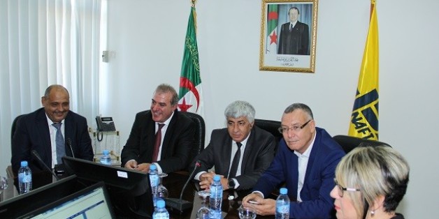 Rachid Nadil, P-dg de Naftal au milieu
