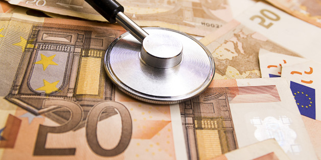 Healthcare cost concept. Costs for the medical insurance. Stethoscope on money background - medical concept. costs of medicine