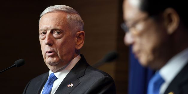 US Secretary of Defense Jim Mattis (L) and South Korea's Defence Minister Song Young-Moo hold a joint press conference after the Security Consultative Meeting (SCM) at the Defence Ministry in Seoul on October 28, 2017.
US Secretary of Defense Jim Mattis warned on October 28 that North Korea would face a 'massive military response' if Pyongyang ever used its nuclear weapons. / AFP PHOTO / pool / JUNG Yeon-Je (Photo credit should read JUNG YEON-JE/AFP/Getty Images)