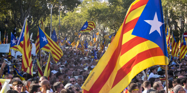 The National Day of Catalonia or La Diada Nacional de Catalunya is celebrated every September 11th, a historic date in the Catalan calendar. The day commemorates the 14 month Siege of Barcelona, and when on the 11th September 1714, Catalan troops were forced to surrender to the Castilian forces of France and Philip V of Spain. It was unfortunately all pretty much downhill from there for the next 250 years. All institutions of Catalonia were destroyed and they became part of the Spanish kingdom.
Many Catalans have been battling this repression ever since. Most recently from the Spanish dictator, Francisco Franco. The National Day of Catalonia was reinstated after 94 years in 1980, five years after Francoâs death in 1975. Catalonia today is at least an autonomous community. Though this is still far from acceptable for many.