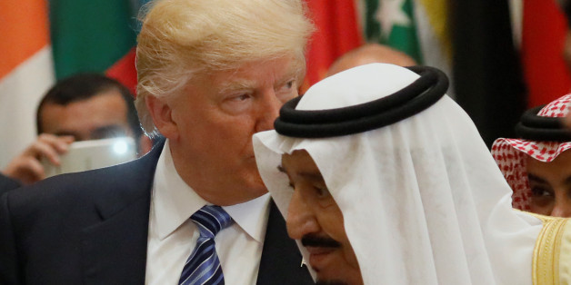 U.S. President Donald Trump and Saudi Arabia's King Salman bin Abdulaziz Al Saud (R) attend the Arab Islamic American Summit in Riyadh, Saudi Arabia May 21, 2017. REUTERS/Jonathan Ernst
