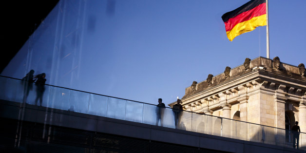 Zum Reichstag haben mehr Wirtschaftsvertreter Zutritt als gewählte Abgeordnete