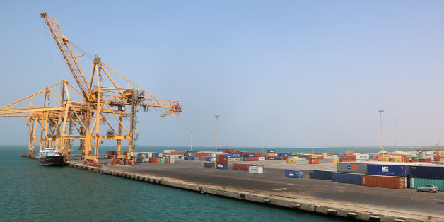 A view of Yemen's rebel-held Red Sea port of Hodeida on November 7, 2017.Hodeida is a key entry point for United Nations aid to war-torn Yemen. / AFP PHOTO / ABDO HYDER (Photo credit should read ABDO HYDER/AFP/Getty Images)