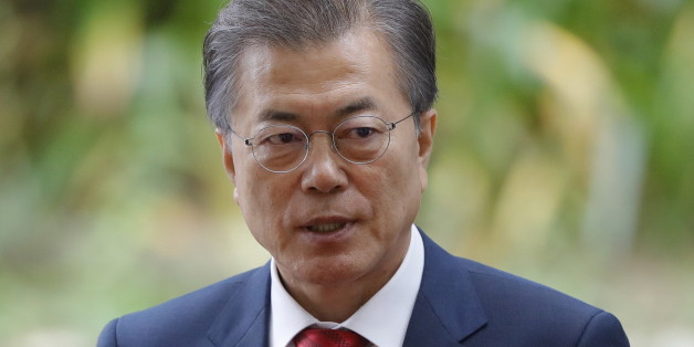 DA NANG, VIETNAM - NOVEMBER 11, 2017: South Korea's president Moon Jae-in before a breakfast event on the closing day of the 25th APEC Summit. Mikhail Metzel/TASS (Photo by Mikhail Metzel\TASS via Getty Images)