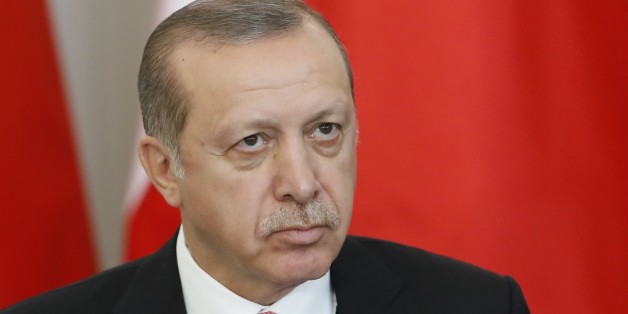Turkish President Recep Tayyip Erdogan attends the news conference after his meeting with Poland's President Andrzej Duda at the Presidential Palace in Warsaw, Poland, October 17, 2017. REUTERS/Kacper Pempel