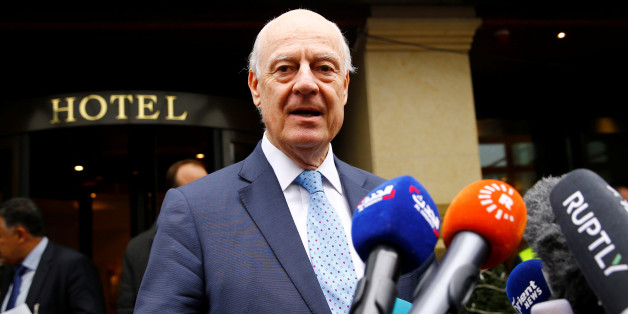 United Nations Special Envoy for Syria Staffan de Mistura talks to the media after a meeting with the Syrian High Negotiations Committee (HNC) before the opening of Intra Syria talks in Geneva, Switzerland November 28, 2017. REUTERS/Denis Balibouse