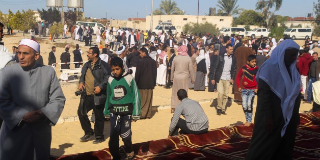 AL ARISH, EGYPT - DECEMBER 1 : People attend the Friday prayers, at al-Rawda mosque at Bir al-Abd town near Arish, 400km northeast of Cairo, Egypt, 01 December 2017. (Photo by Stringer/Anadolu Agency/Getty Images)