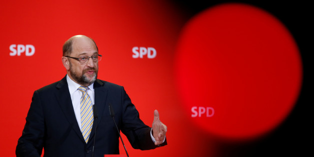 SPD-Vorstand will GroKo-Gespräche aufnehmen
