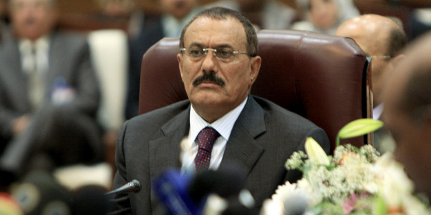 Yemen's President Ali Abdullah Saleh attends the opening of the Sixth Summit of Sanaa Forum for Co-operations in Sudan's capital Khartoum, December 30, 2008. REUTERS/Mohamed Nureldin Abdallah (SUDAN)
