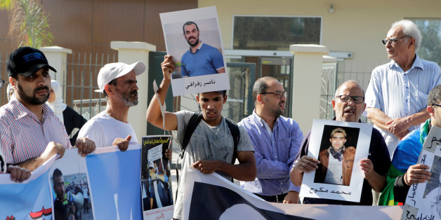 Relatives of the leaders of Morocco's Hirak protest movement shout slogan outside the court in Casablanca, Morocco September 12, 2017. REUTERS/Youssef Boudlal