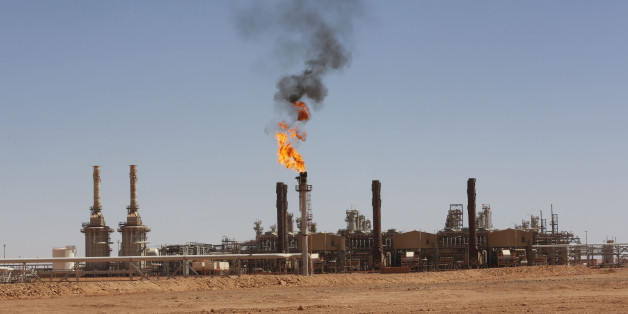 A general view of Tiguentourine Gas Plant in In Amenas, 1600 km (994 miles) southeast of Algiers, October 2, 2013. REUTERS/Louafi Larbi (ALGERIA - Tags: ENERGY BUSINESS)