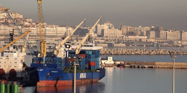 Vue générale du port d'Alger, le 6 décembre 2017