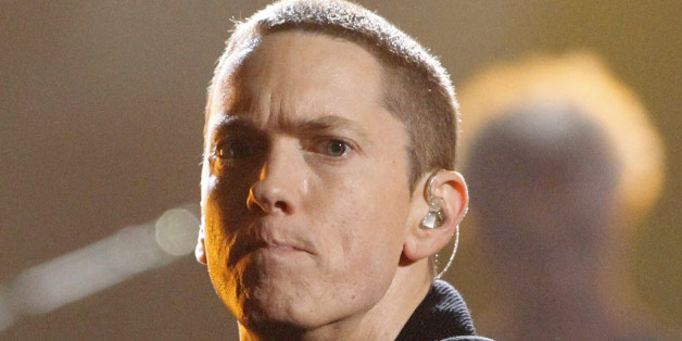Rapper Eminem performs 'Not Afraid' at the 2010 BET Awards in Los Angeles June 27, 2010. REUTERS/Mario Anzuoni (UNITED STATES - Tags: ENTERTAINMENT)