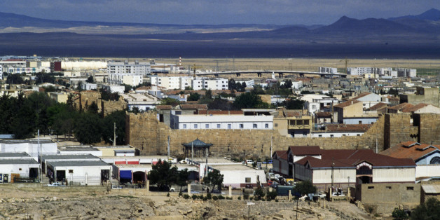 ALGERIA - MAY 05: View of Tebessa and the Byzantine walls, Algeria. (Photo by DeAgostini/Getty Images)