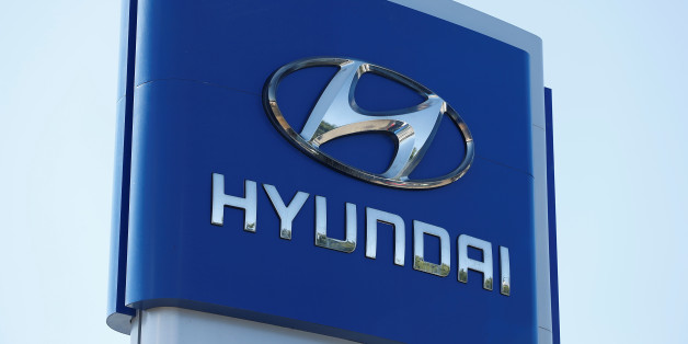 A Hyundai logo is seen at Hyundai of Serramonte in Colma, California, U.S., October 3, 2017. REUTERS/Stephen Lam