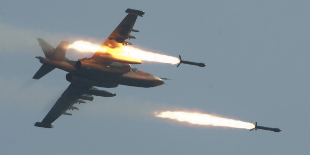 Un avion de l'armée russe Sukhoi Su-25 lors d'un exercice militaire, octobre 2008.