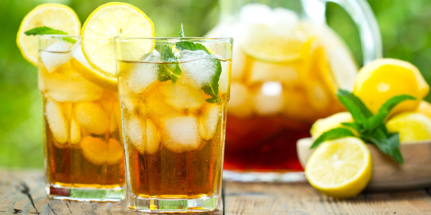 Thés fruités, eaux aromatisées... ces boissons acides qui détruisent vos dents à petit feu