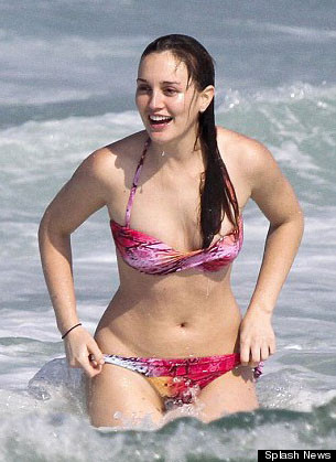 bikini Leighton meester