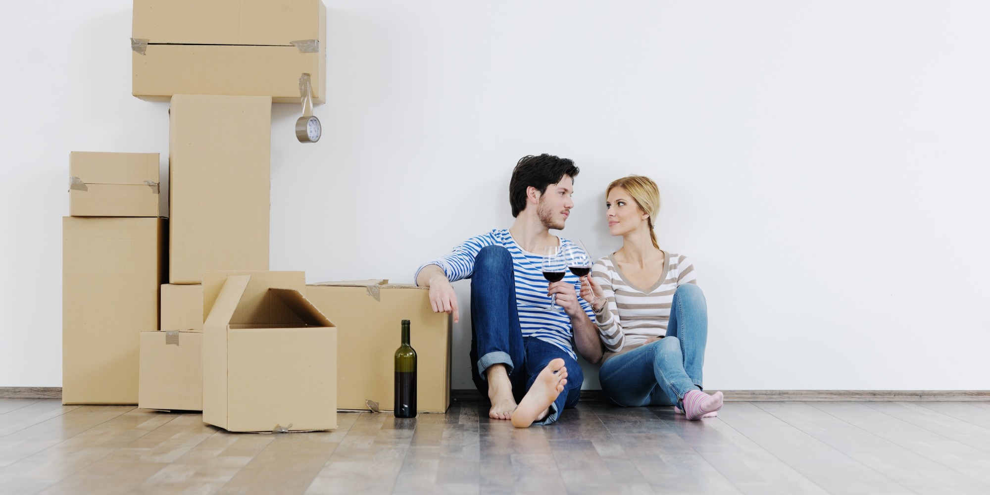 cohabitation-5-questions-to-ask-before-moving-in-together-huffpost