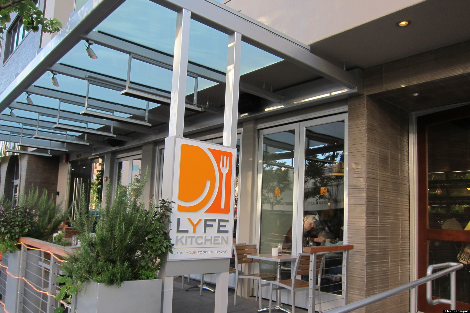 Lyfe Kitchen Health Food Restaurant Founded By Former McDonalds
