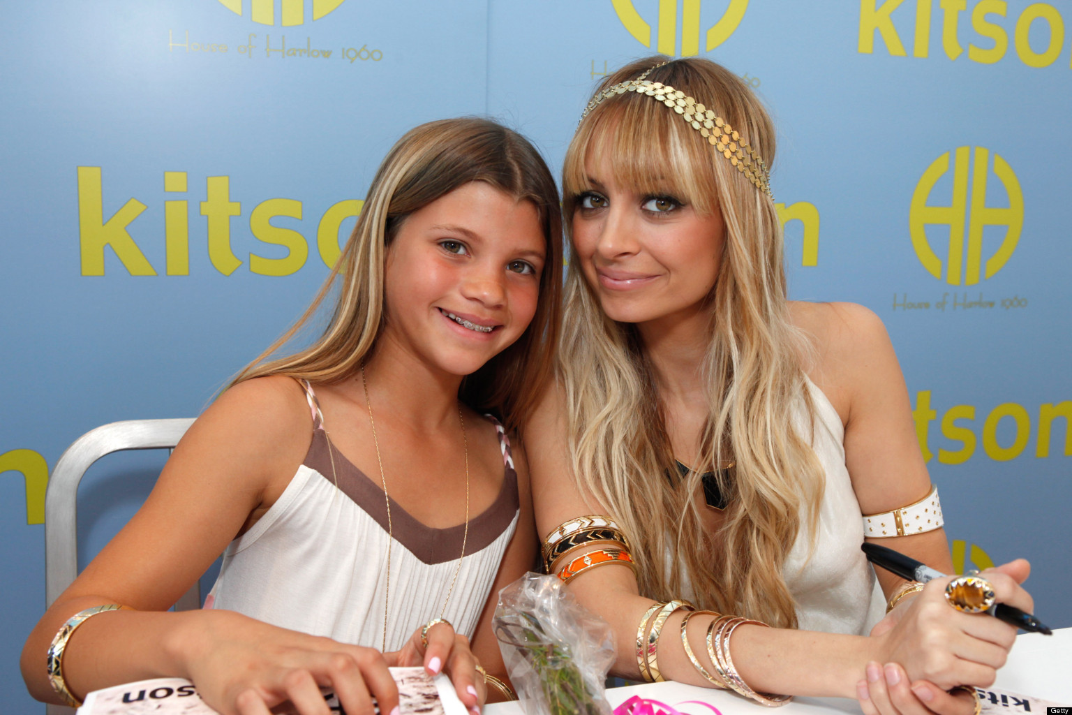 Nicole Richie And Her Sister Sophia To Create A Line Together Huffpost 6049