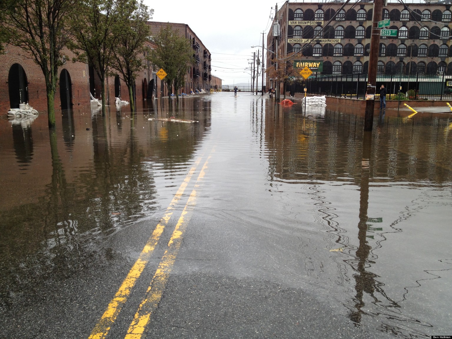 Red Hook Residents Survey Flood Damage, Begin Cleanup (PHOTOS) HuffPost