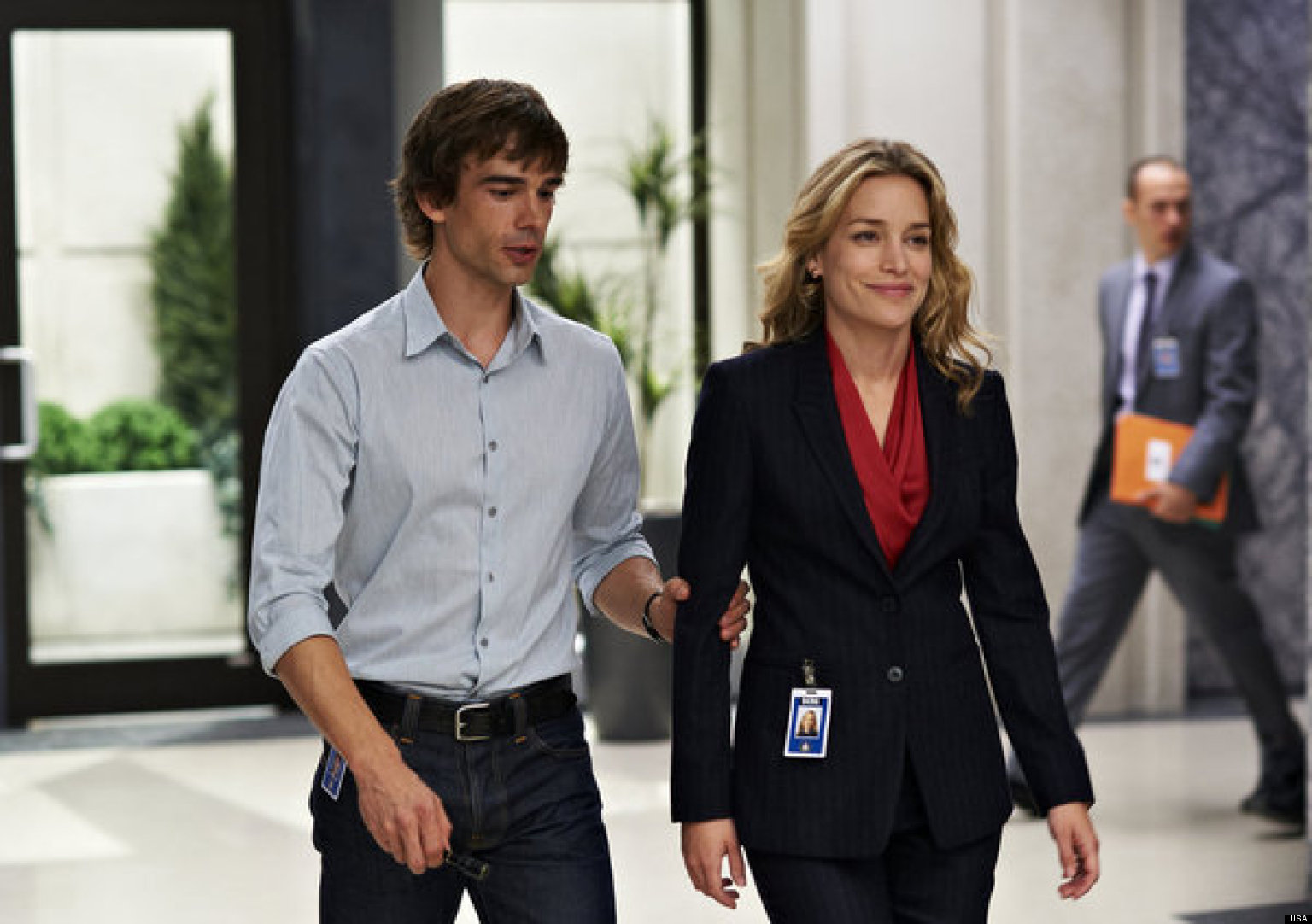nude-scene-are-auggie-and-annie-dating-on-covert-affairs-sex-dream
