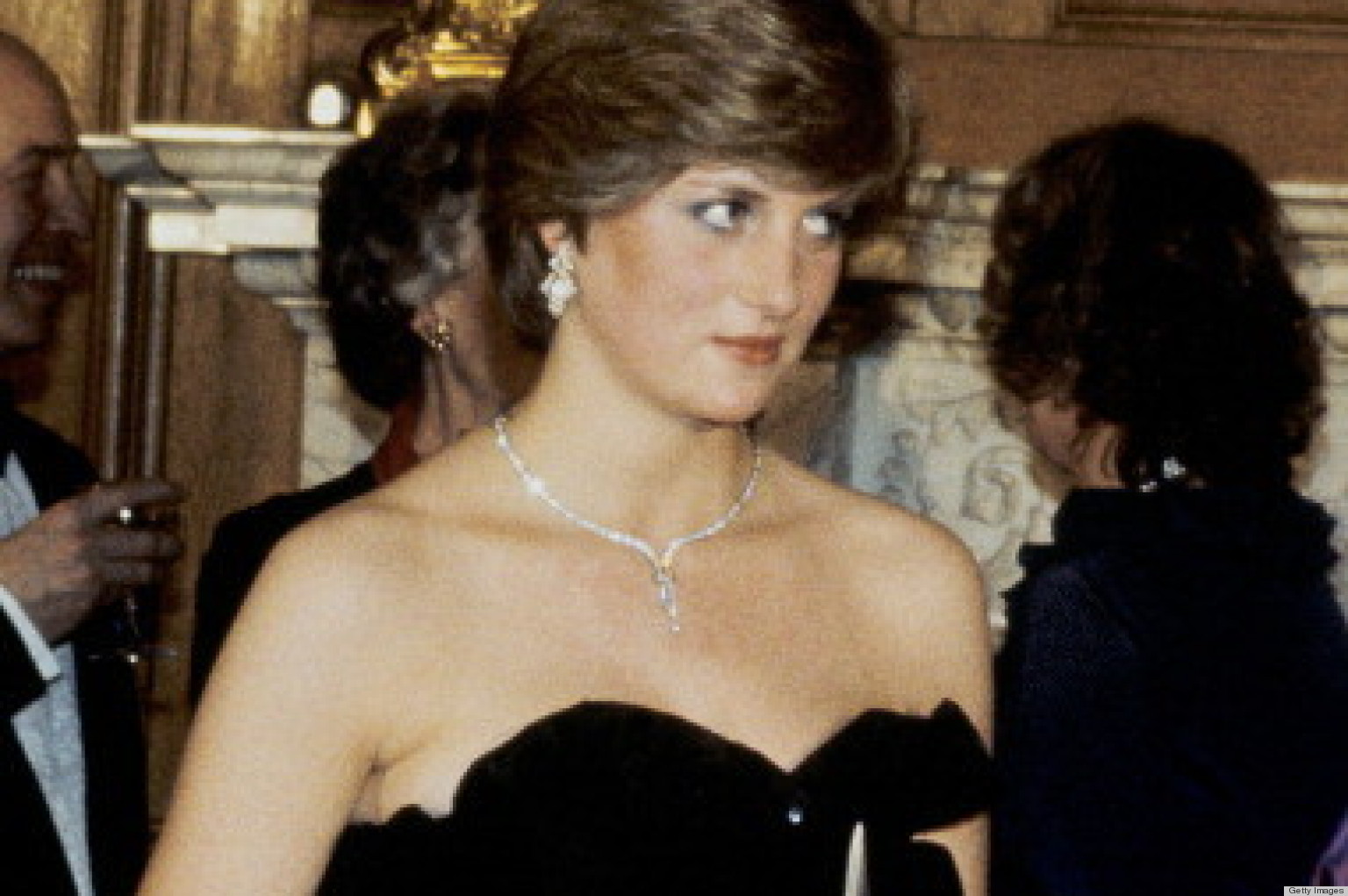 Teenage Princess Diana Stuns In Little Black Dress In 1981 (PHOTO ...