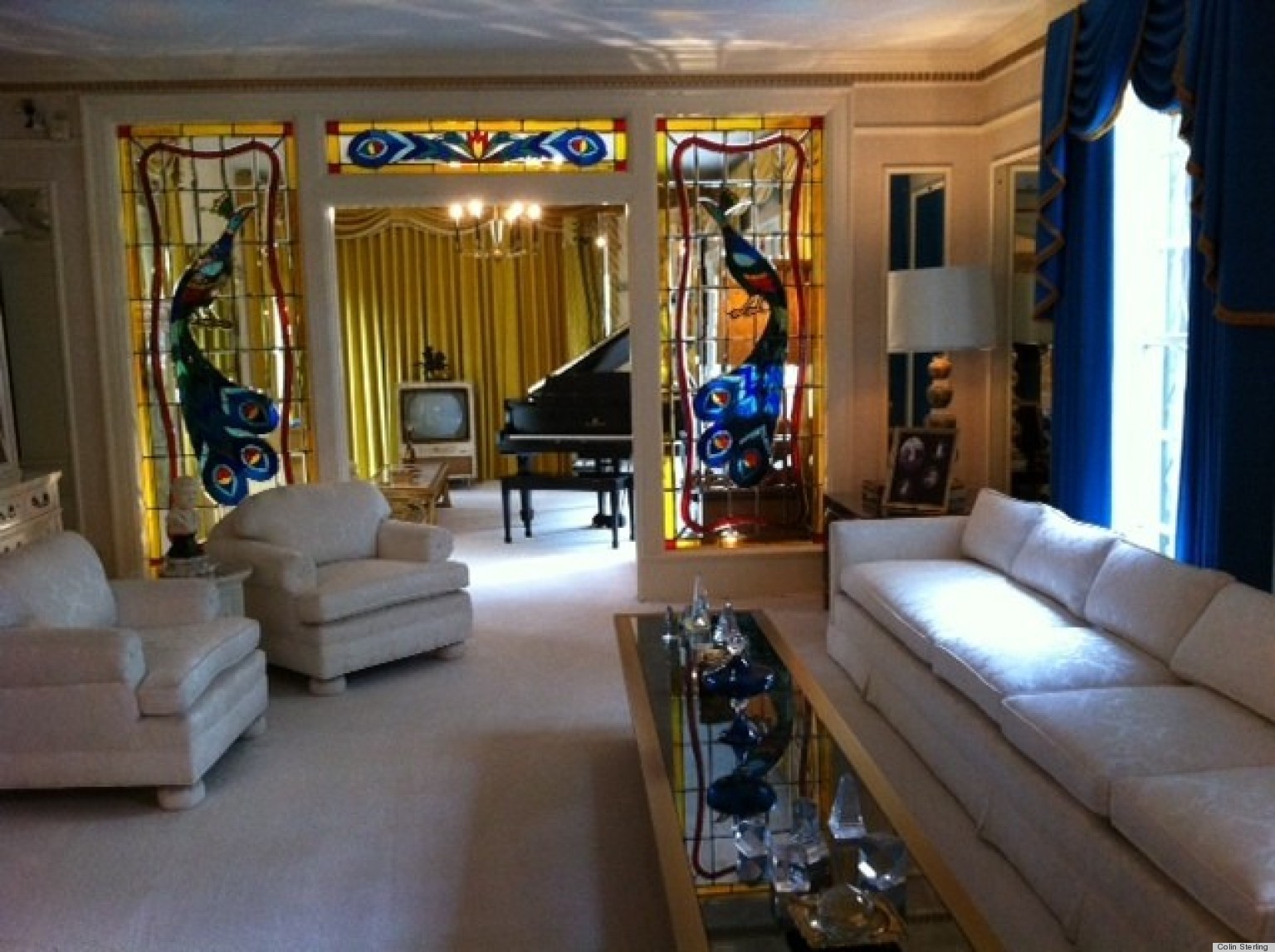 Elvis Presley's Graceland Mansion Has Plenty Of Paisley And A Few