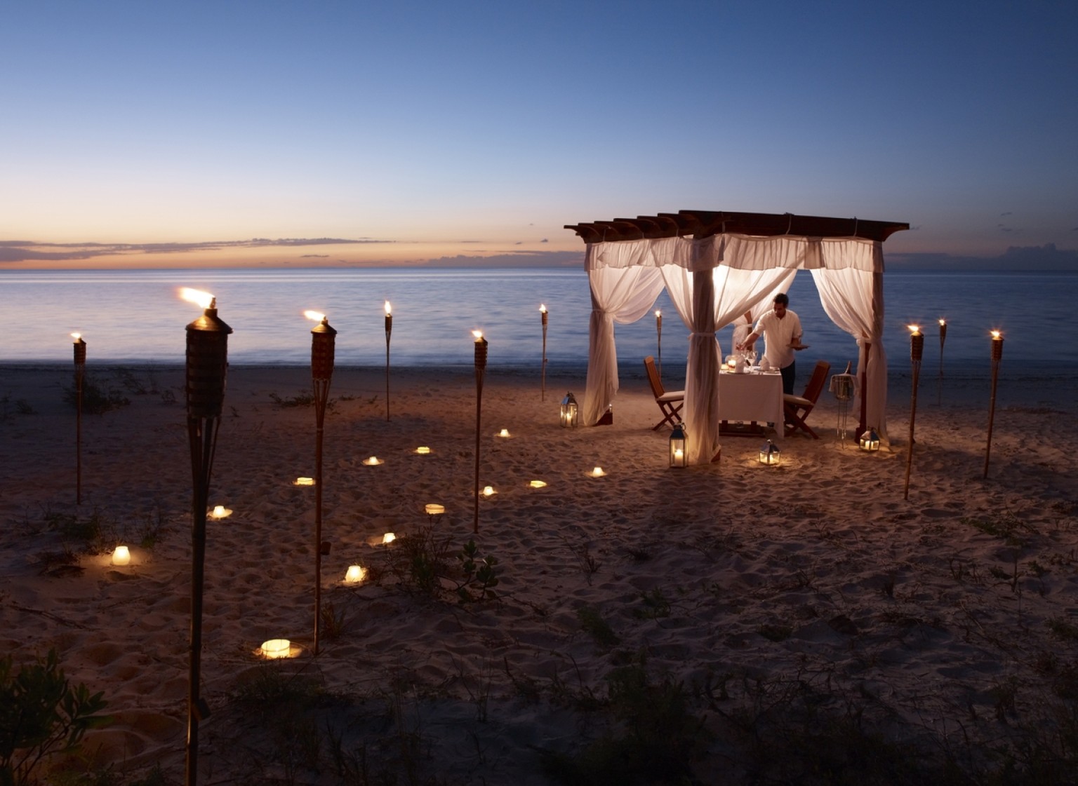 Valentine's Day Travel The Most OverTheTop Hotel Packages (PHOTOS