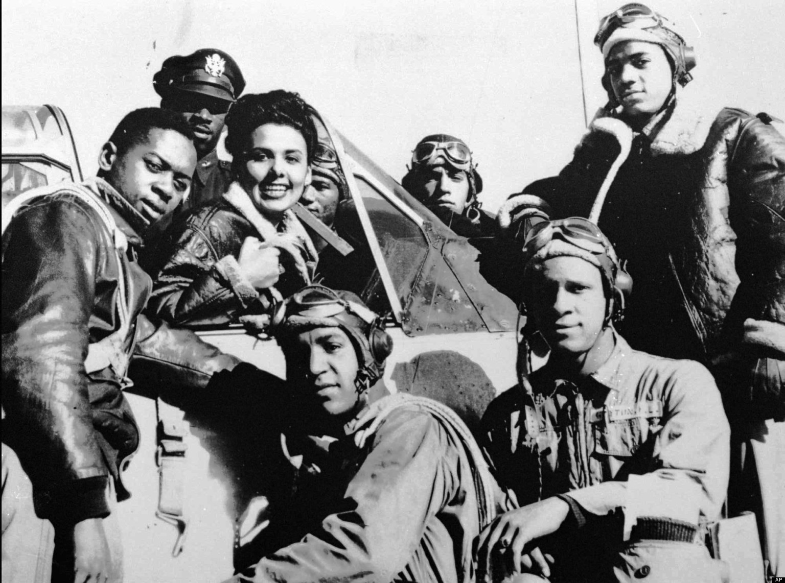 Lena Horne Tuskegee Airmen Black History Photo Of The Day PHOTO   O LENA HORNE TUSKEGEE AIRMEN Facebook 