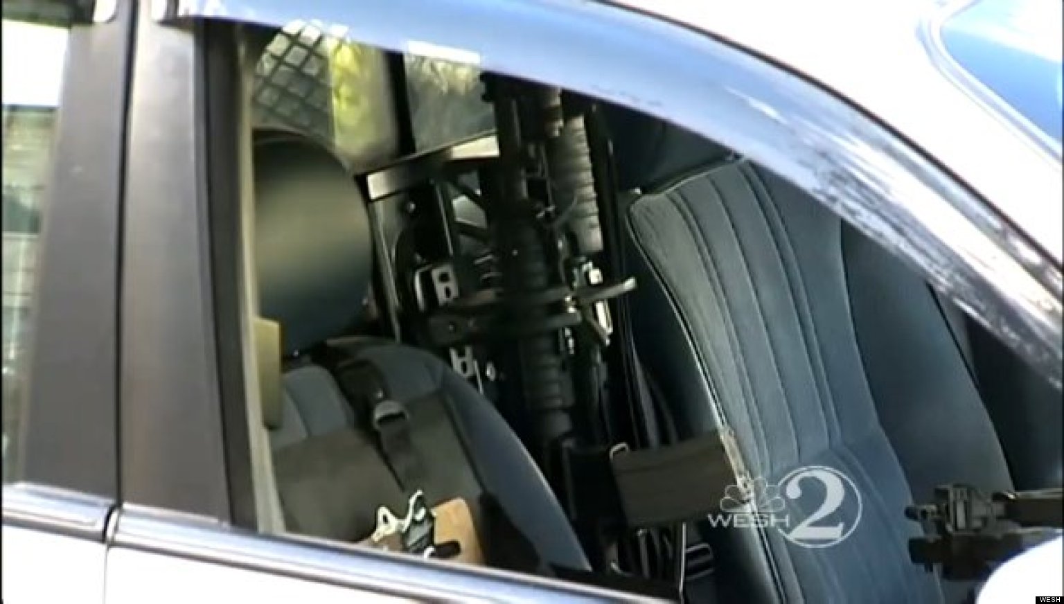 Cop Leaves Loaded AR15 SemiAutomatic Rifle In Police Car Parked With